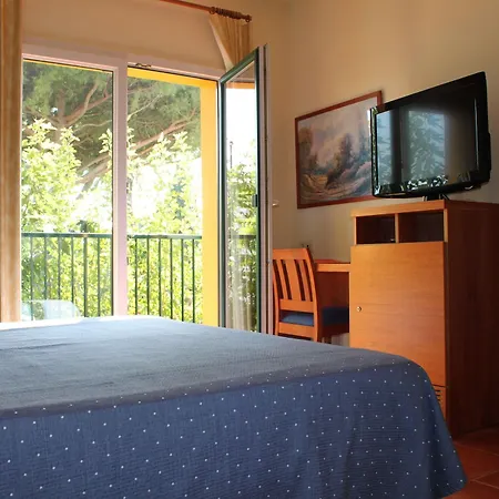 Picasso Hotel 2*