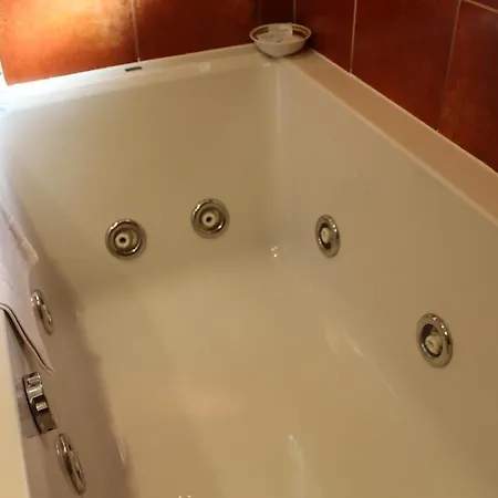 Hotel Picasso 2*