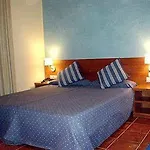 Picasso Hotel 2*