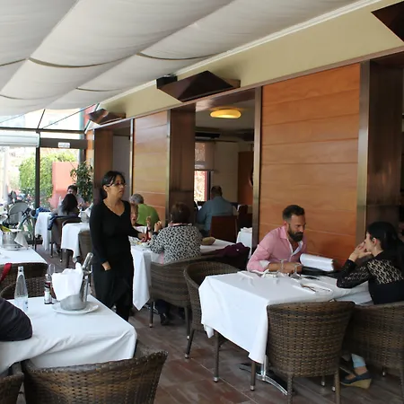 Picasso Hotel 2*